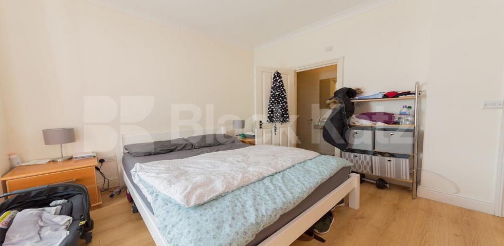 			2 Bedroom, 1 bath, 1 reception Flat			 Beatrice Road, FINSBURY PARK-STROUD GREEN